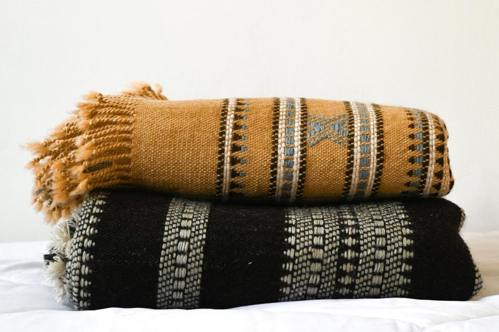 Handwoven Vintage Bhujodi Bed Throw Peach - 40" x 90"